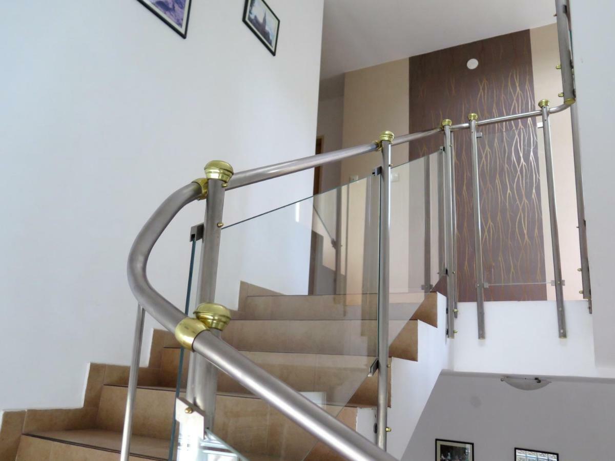 Balatonair Vendeghaz Hotel Balatonfured Ngoại thất bức ảnh